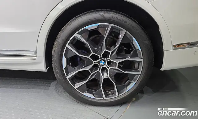 BMW X7 2024 3.0 автомат (гидро), миниатюра 7 BMW X7 2024 3.0 автомат (гидро), миниатюра 7