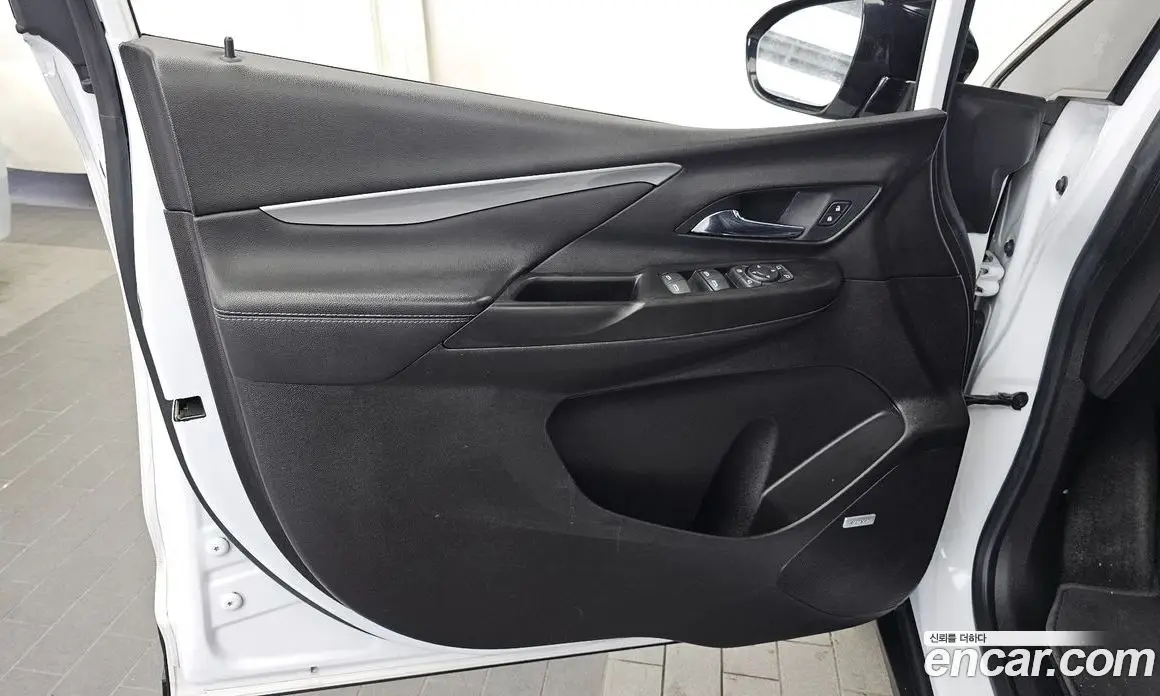 Chevrolet Bolt EV 2022 0.2 автомат (гидро), фото 14 Chevrolet Bolt EV 2022 0.2 автомат (гидро), фото 14