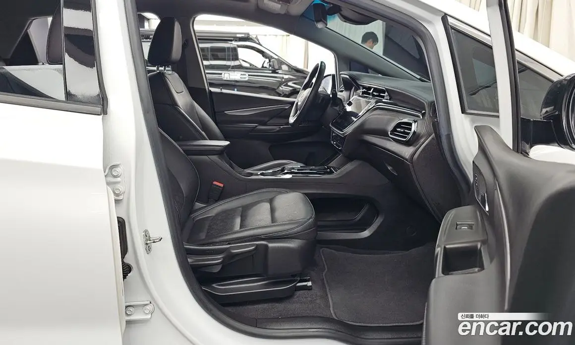 Chevrolet Bolt EV 2022 0.2 автомат (гидро), фото 17 Chevrolet Bolt EV 2022 0.2 автомат (гидро), фото 17