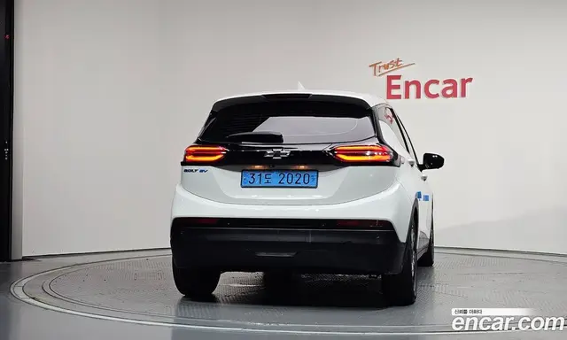Chevrolet Bolt EV 2022 0.2 автомат (гидро), миниатюра 4 Chevrolet Bolt EV 2022 0.2 автомат (гидро), миниатюра 4