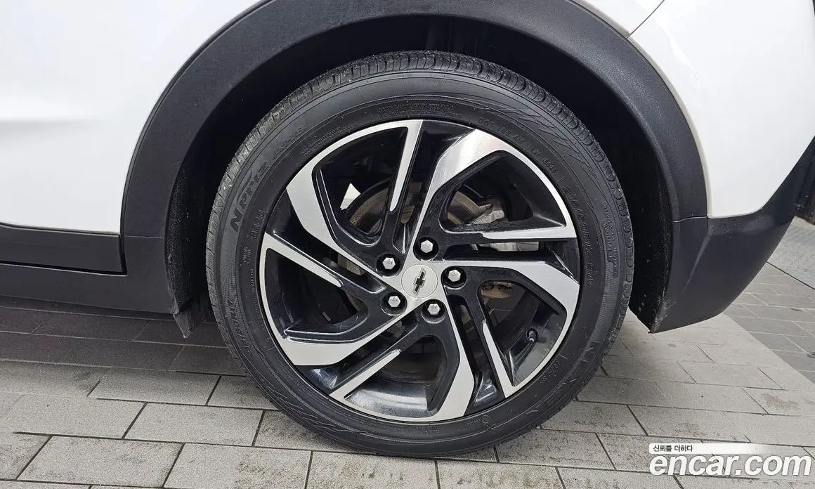 Chevrolet Bolt EV 2022 0.2 автомат (гидро), фото 7 Chevrolet Bolt EV 2022 0.2 автомат (гидро), фото 7