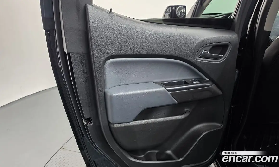 Chevrolet Colorado 2021 3.6 автомат (гидро), фото 15 Chevrolet Colorado 2021 3.6 автомат (гидро), фото 15