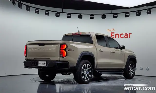 Chevrolet Colorado, 2024, 23 305 км