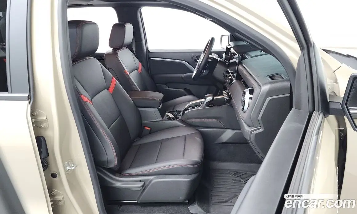 Chevrolet Colorado 2024 2.7 автомат (гидро), фото 15