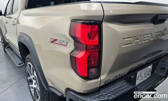 Chevrolet Colorado 2024 2.7 автомат (гидро), миниатюра 8