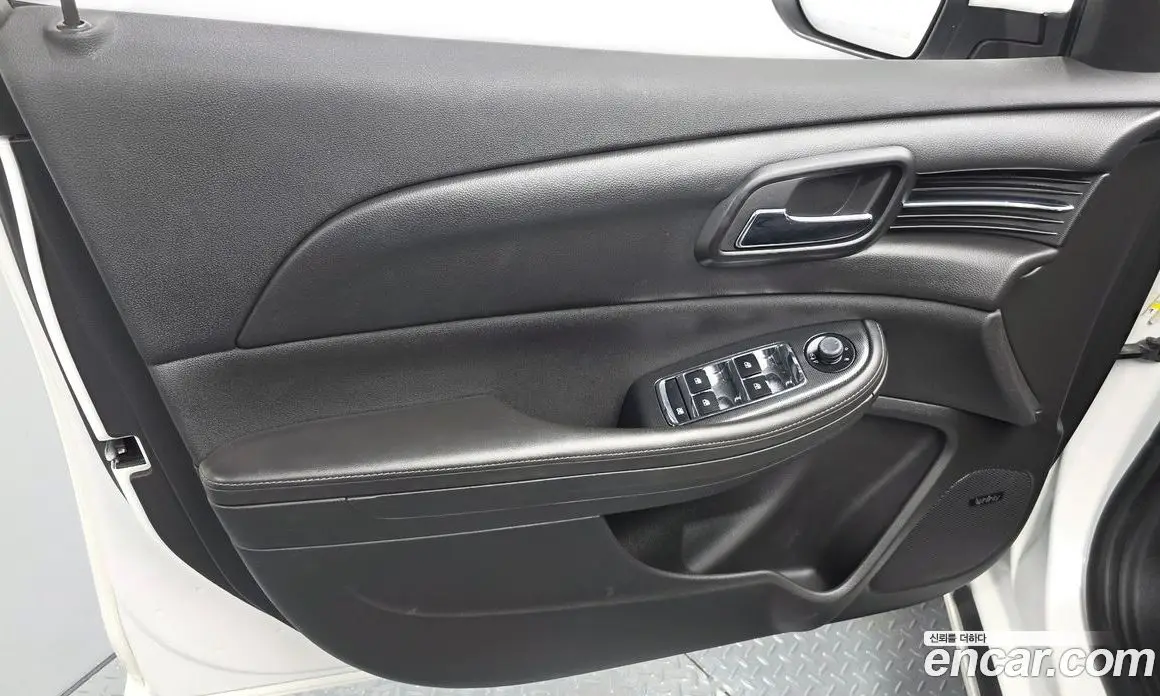 Chevrolet Malibu 2015 2.0 автомат (гидро), фото 14 Chevrolet Malibu 2015 2.0 автомат (гидро), фото 14