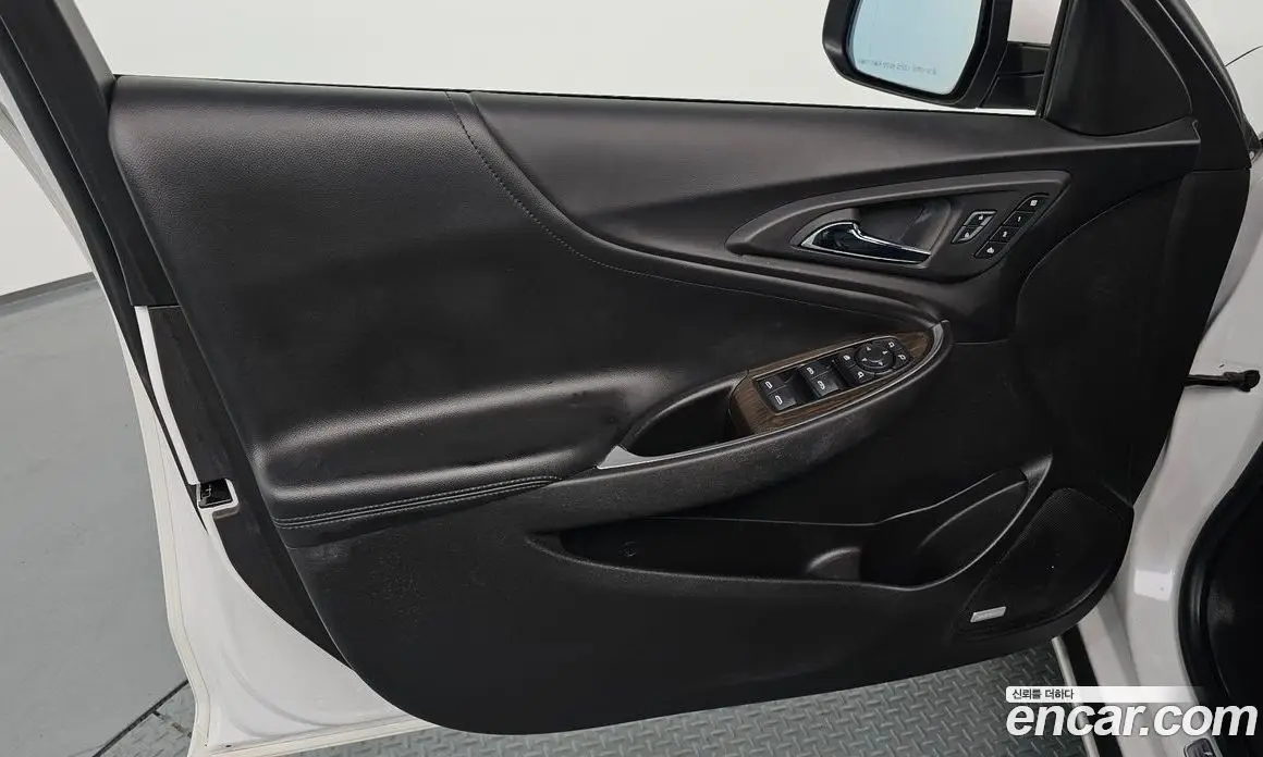 Chevrolet Malibu 2017 2.0 автомат (гидро), фото 14 Chevrolet Malibu 2017 2.0 автомат (гидро), фото 14