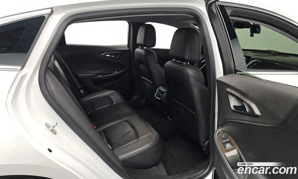 Chevrolet Malibu 2017 2.0 автомат (гидро), фото 16 Chevrolet Malibu 2017 2.0 автомат (гидро), фото 16