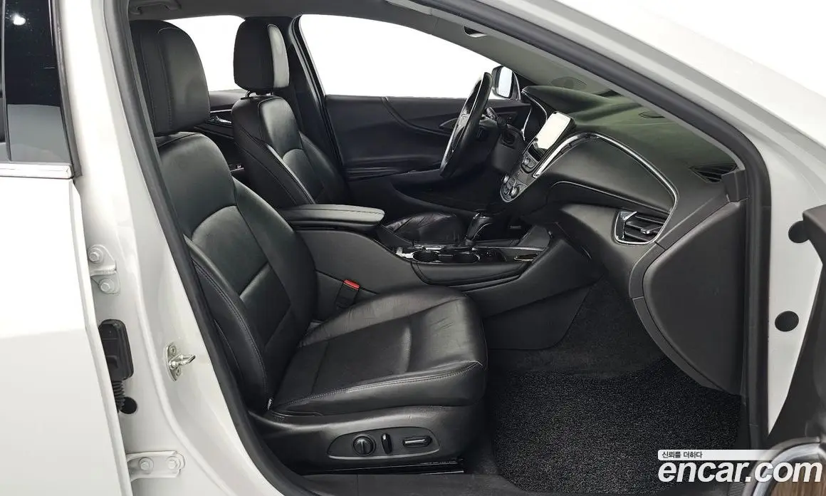 Chevrolet Malibu 2017 2.0 автомат (гидро), фото 17 Chevrolet Malibu 2017 2.0 автомат (гидро), фото 17