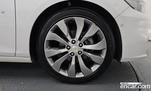 Chevrolet Malibu 2017 2.0 автомат (гидро), миниатюра 7 Chevrolet Malibu 2017 2.0 автомат (гидро), миниатюра 7