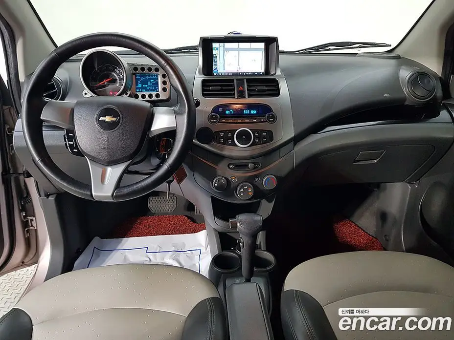 Chevrolet Spark 2011 1.0 автомат (гидро), фото 5