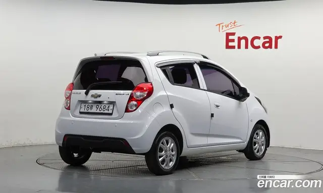 Chevrolet Spark 2013 1.0 автомат (гидро), миниатюра 2