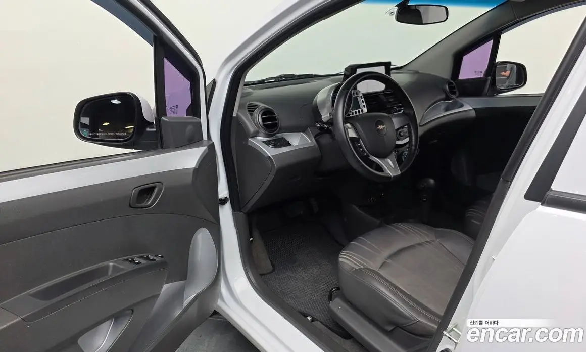 Chevrolet Spark 2013 1.0 автомат (гидро), фото 13