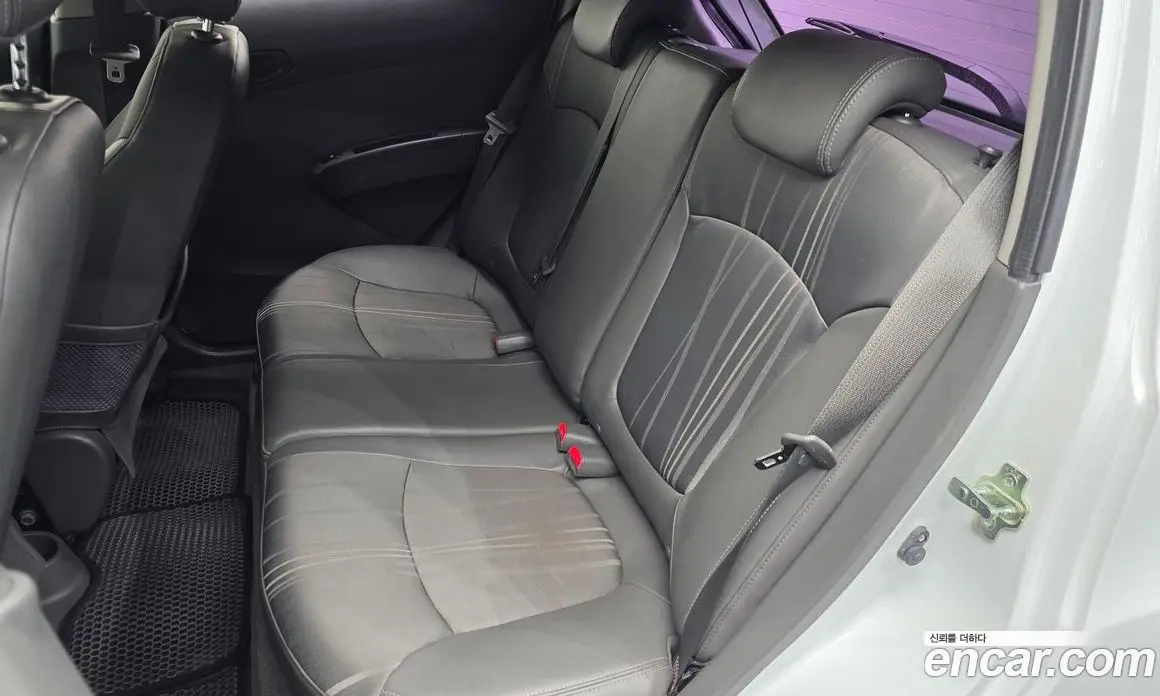 Chevrolet Spark 2013 1.0 автомат (гидро), фото 16