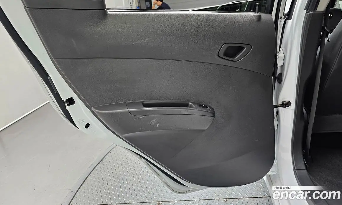 Chevrolet Spark 2014 1.0 автомат (гидро), фото 15