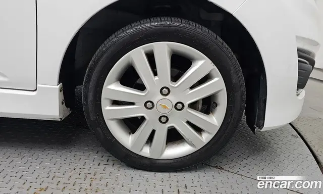 Chevrolet Spark 2014 1.0 автомат (гидро), миниатюра 7