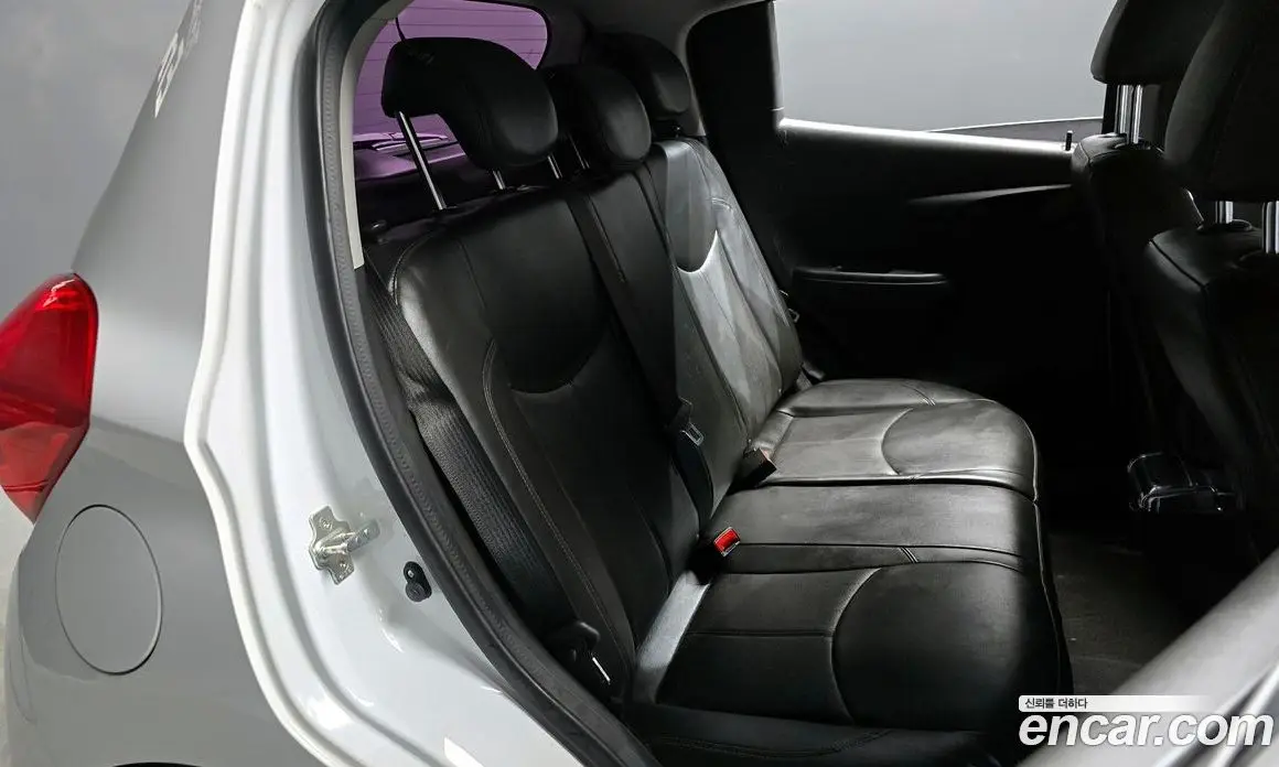 Chevrolet Spark 2016 1.0 автомат (гидро), фото 16 Chevrolet Spark 2016 1.0 автомат (гидро), фото 16