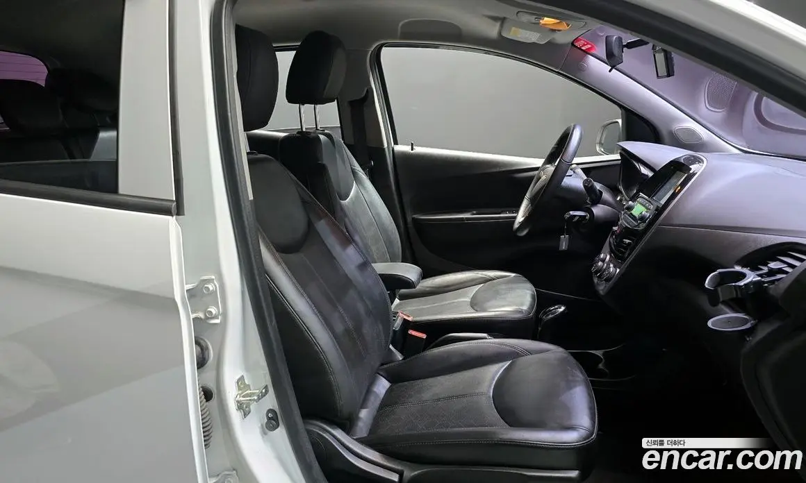 Chevrolet Spark 2016 1.0 автомат (гидро), фото 17 Chevrolet Spark 2016 1.0 автомат (гидро), фото 17
