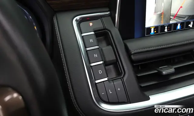 Chevrolet Tahoe 2022 6.2 автомат (гидро), миниатюра 12