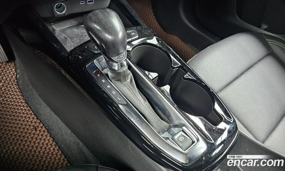 Chevrolet Trax 2023 1.2 автомат (гидро), фото 12