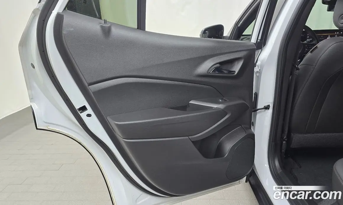 Chevrolet Trax 2024 1.2 автомат (гидро), фото 15