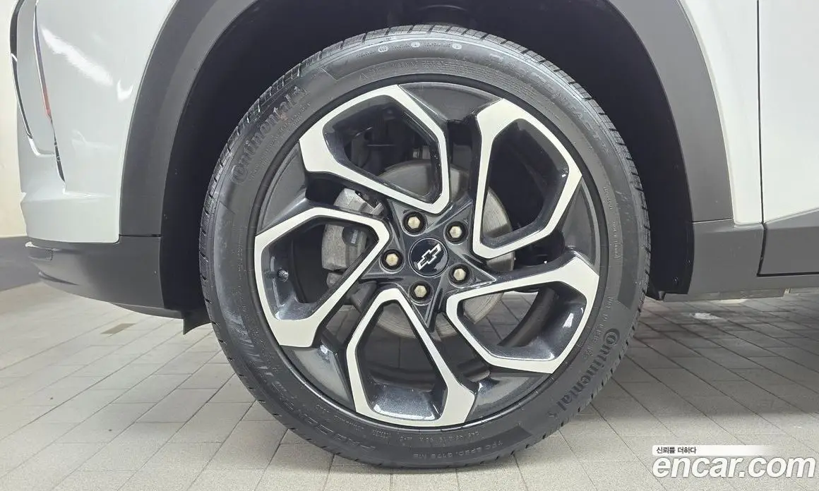 Chevrolet Trax 2024 1.2 автомат (гидро), фото 5