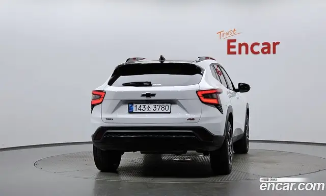 Chevrolet Trax 2025 1.2 автомат (гидро), миниатюра 4