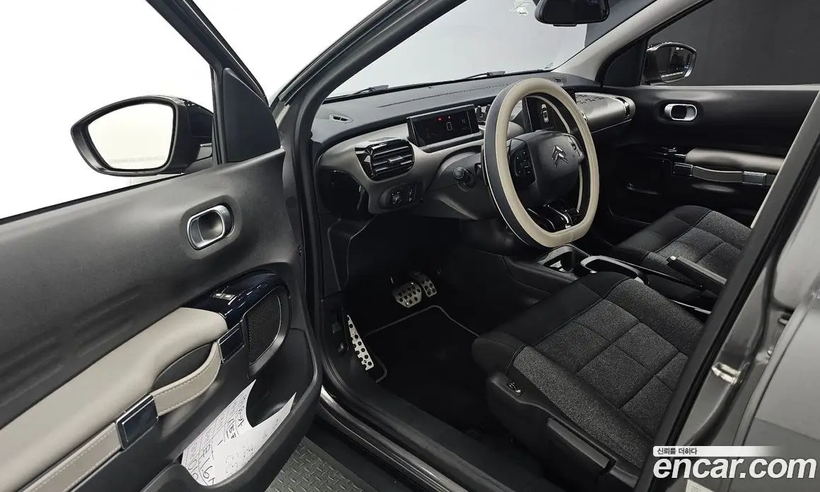 Citroen C4 Cactus 2018 1.6 автомат (гидро), фото 17