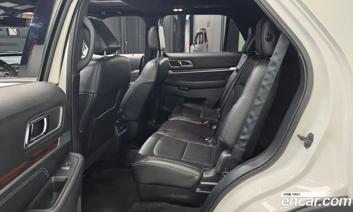 Ford Explorer 2018 2.3 автомат (гидро), фото 18