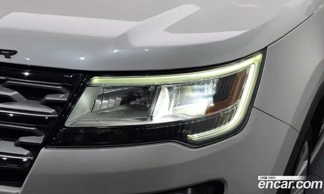 Ford Explorer 2018 2.3 автомат (гидро), миниатюра 8