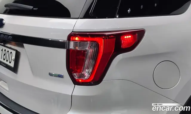 Ford Explorer 2018 2.3 автомат (гидро), миниатюра 9