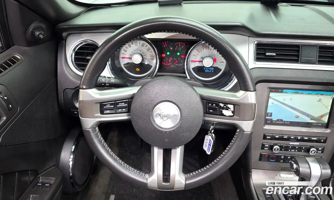 Ford Mustang 2010 3.7 автомат (гидро), фото 17