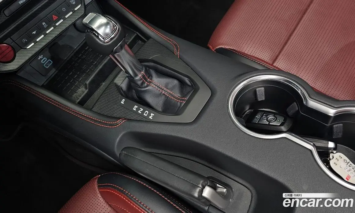 Ford Mustang 2024 2.3 автомат (гидро), фото 11