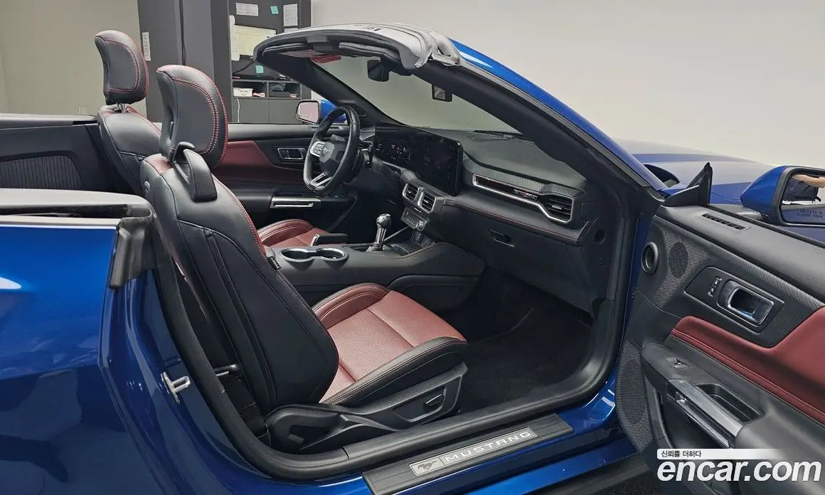 Ford Mustang 2024 2.3 автомат (гидро), фото 15