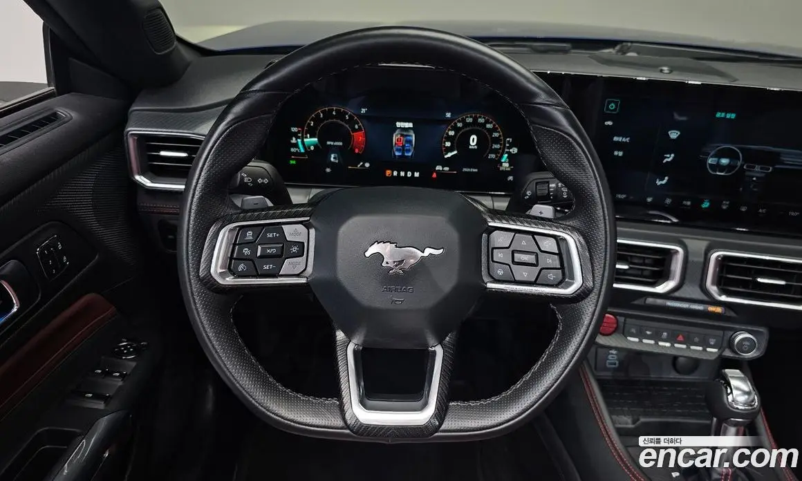 Ford Mustang 2024 2.3 автомат (гидро), фото 17