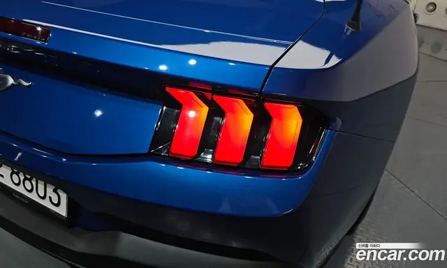 Ford Mustang 2024 2.3 автомат (гидро), миниатюра 8