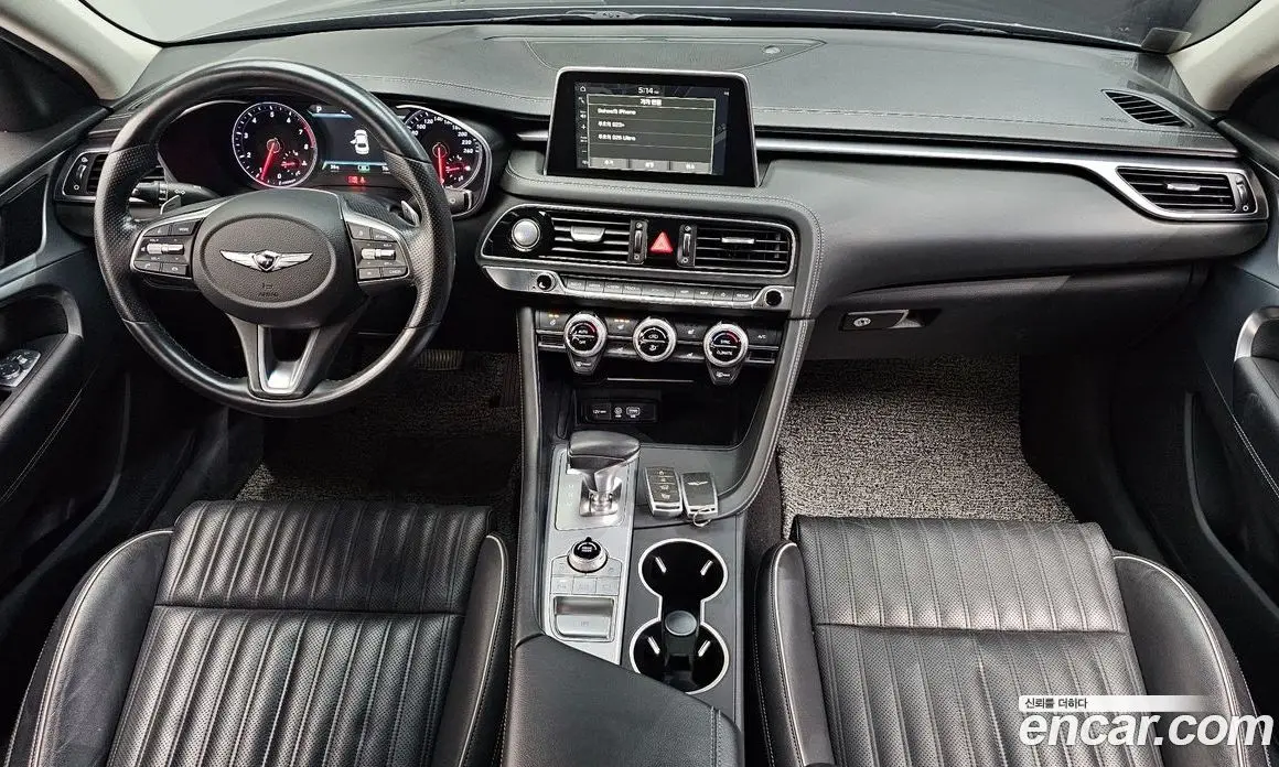 Genesis G70 2017 2.0 автомат (гидро), фото 10 Genesis G70 2017 2.0 автомат (гидро), фото 10