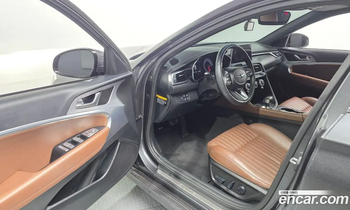 Genesis G70 2020 2.0 автомат (гидро), фото 13 Genesis G70 2020 2.0 автомат (гидро), фото 13