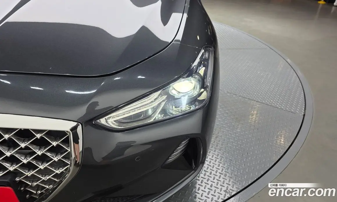 Genesis G70 2020 2.0 автомат (гидро), фото 8 Genesis G70 2020 2.0 автомат (гидро), фото 8