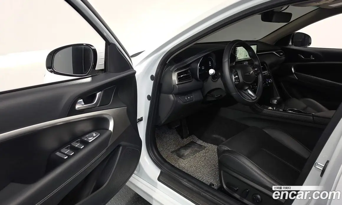 Genesis G70 2023 2.5 автомат (гидро), фото 13