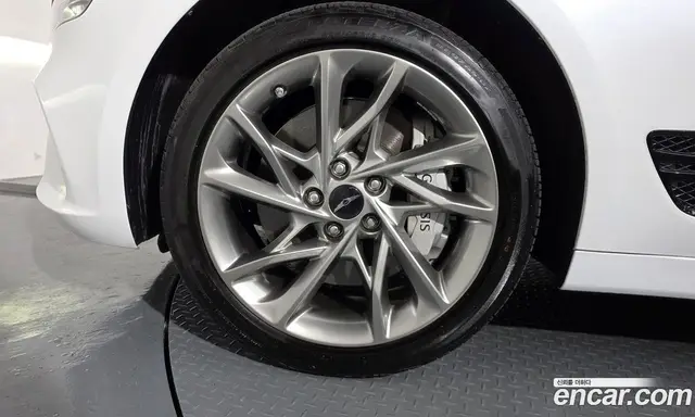 Genesis G70 2023 2.5 автомат (гидро), миниатюра 5