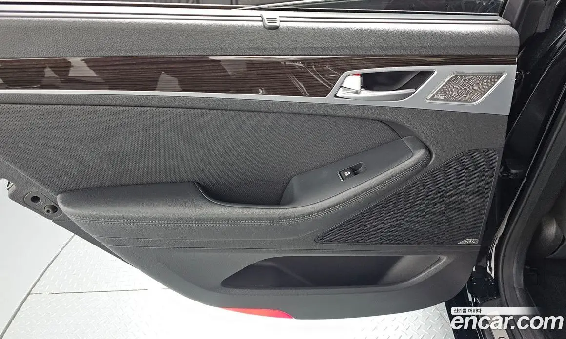Genesis G80 2016 3.3 автомат (гидро), фото 15