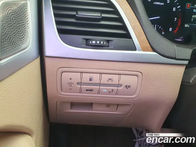 Genesis G80 2018 3.3 автомат (гидро), миниатюра 2 Genesis G80 2018 3.3 автомат (гидро), миниатюра 2