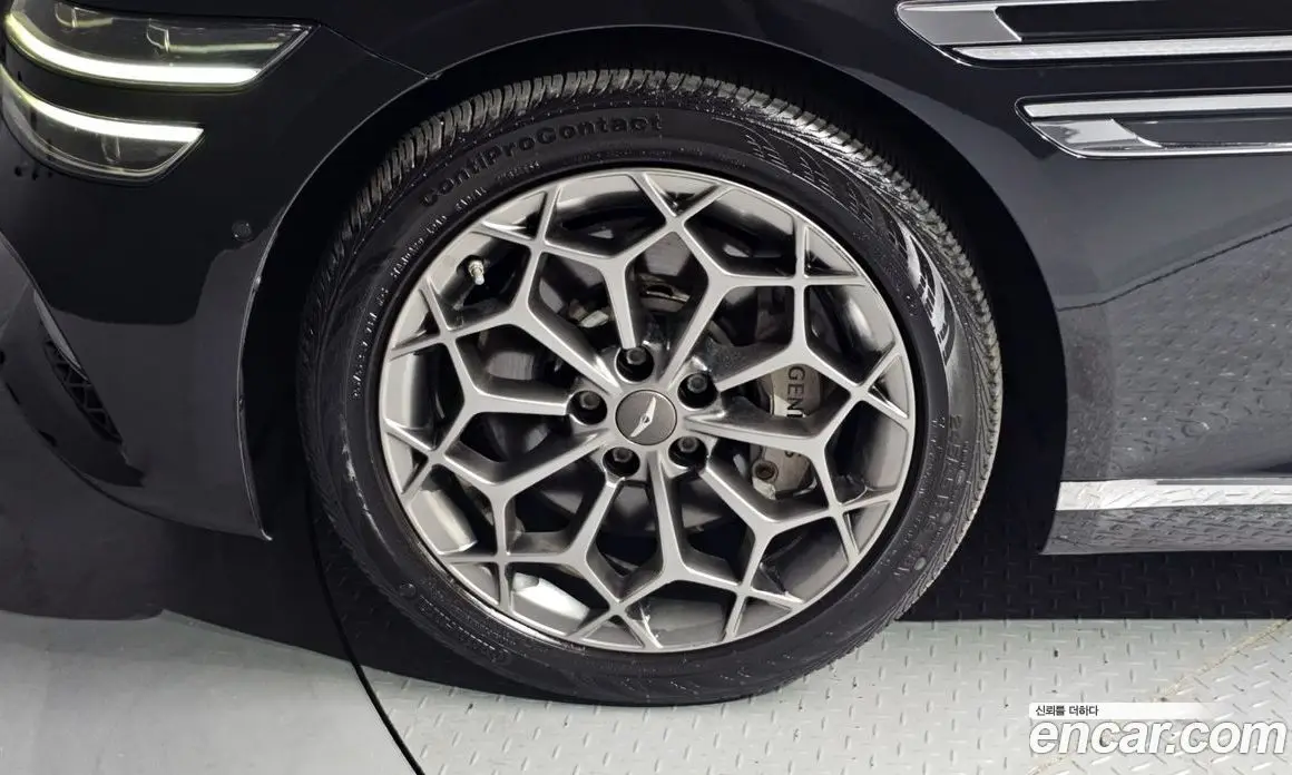 Genesis G80 2022 2.5 автомат (гидро), фото 5 Genesis G80 2022 2.5 автомат (гидро), фото 5