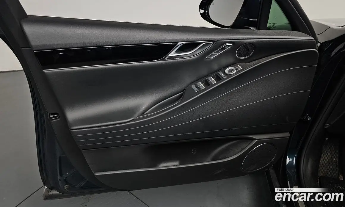 Genesis G80 2023 3.5 автомат (гидро), фото 14 Genesis G80 2023 3.5 автомат (гидро), фото 14