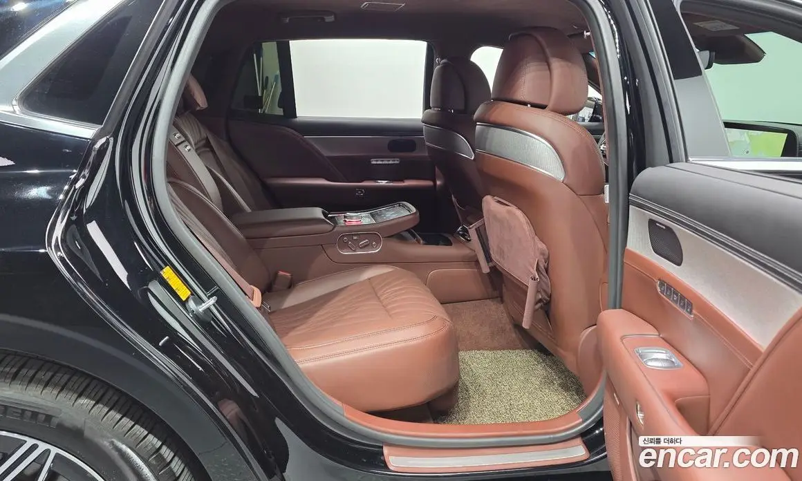 Genesis G90 2023 3.5 автомат (гидро), фото 17 Genesis G90 2023 3.5 автомат (гидро), фото 17