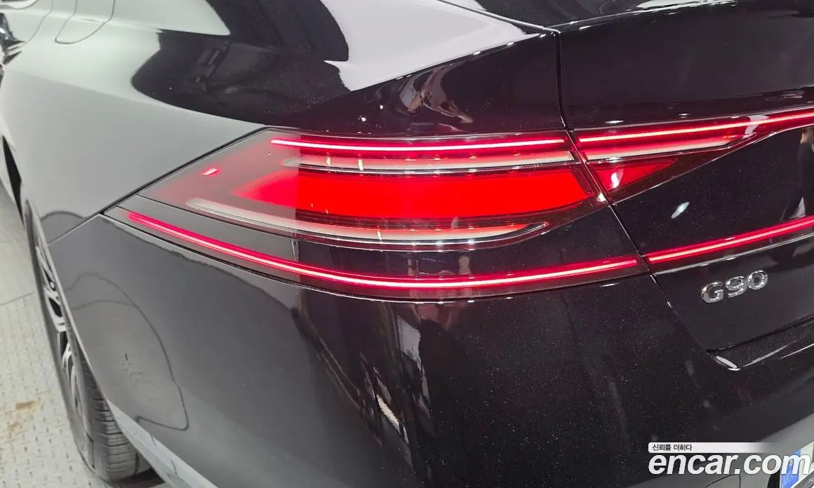 Genesis G90 2023 3.5 автомат (гидро), фото 9 Genesis G90 2023 3.5 автомат (гидро), фото 9