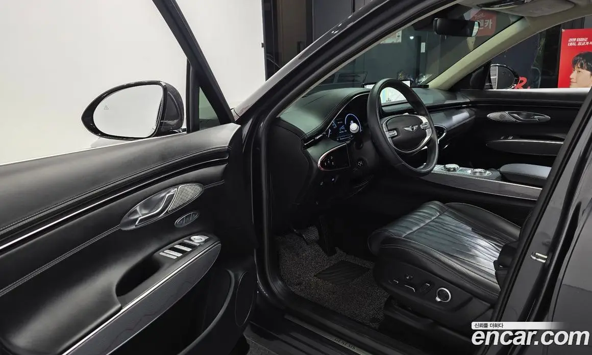 Genesis GV70 2021 2.5 автомат (гидро), фото 13 Genesis GV70 2021 2.5 автомат (гидро), фото 13