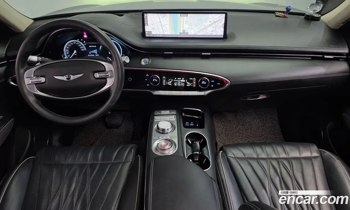 Genesis GV70 2021 2.5 автомат (гидро), фото 10 Genesis GV70 2021 2.5 автомат (гидро), фото 10