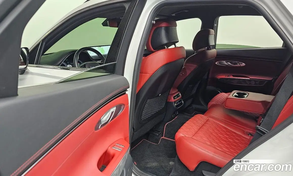 Genesis GV70 2021 2.5 автомат (гидро), фото 16